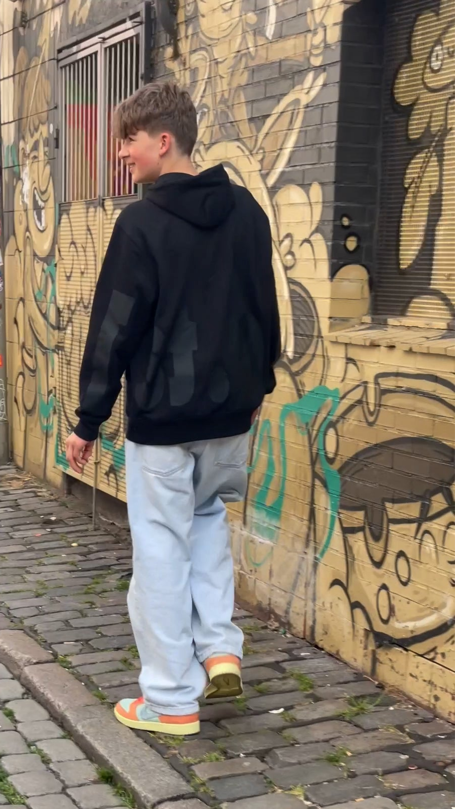 streetstyle hoodie schwarz st. pauli print schwarz hmbrg hamburg