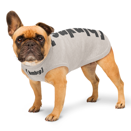 Mehr als ein Hundepullover. Ein Stück Blankenese. Ein Stück Zuhause. Farbe: Sand/Dunkelgrau