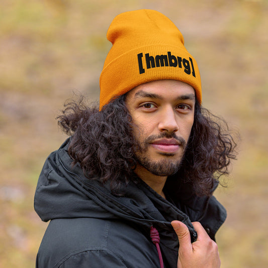 Hamburg Beanie mit schwarzem [hmbrg] Stick – Deine Stadt. Dein Style. Dein Winter.