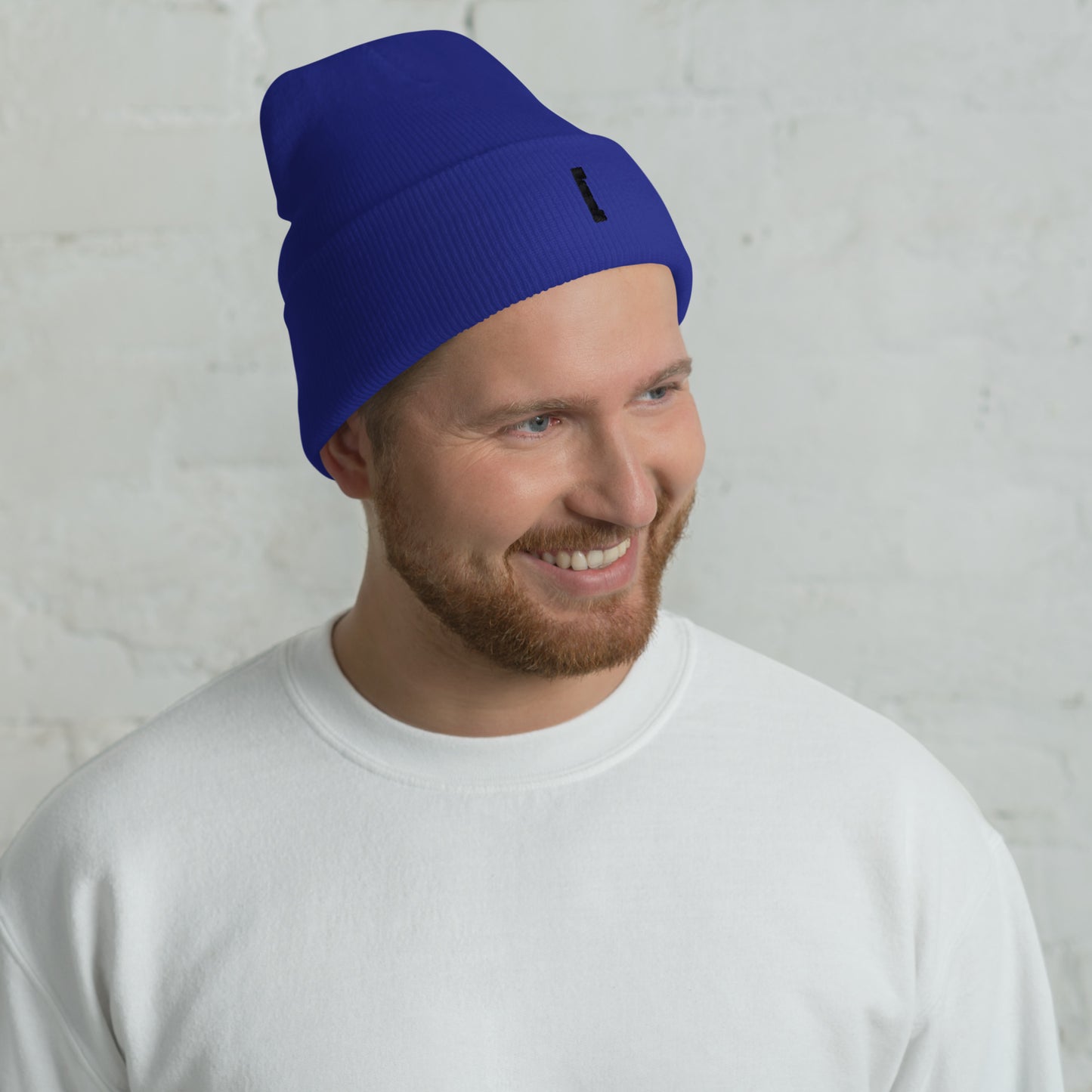 Hamburg Beanie mit schwarzem Icon Stick – Deine Stadt. Dein Style. Dein Winter.
