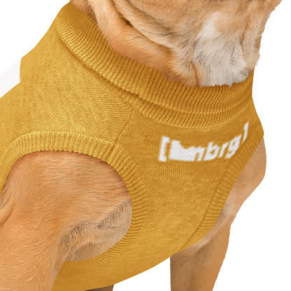 Mehr als ein Hundepullover.  Ein Stück Berlin. Ein Stück Zuhause. Farbe: Senf/Weiß